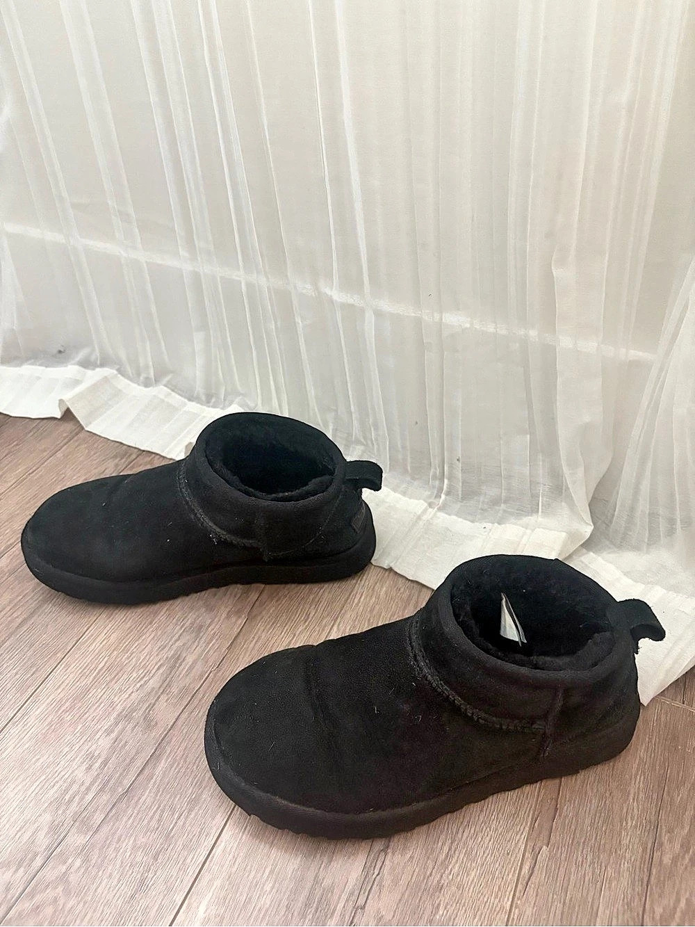 UGG Classic Ultra Mini Black Suede Winter Boots US 7 - Picture 3 of 6